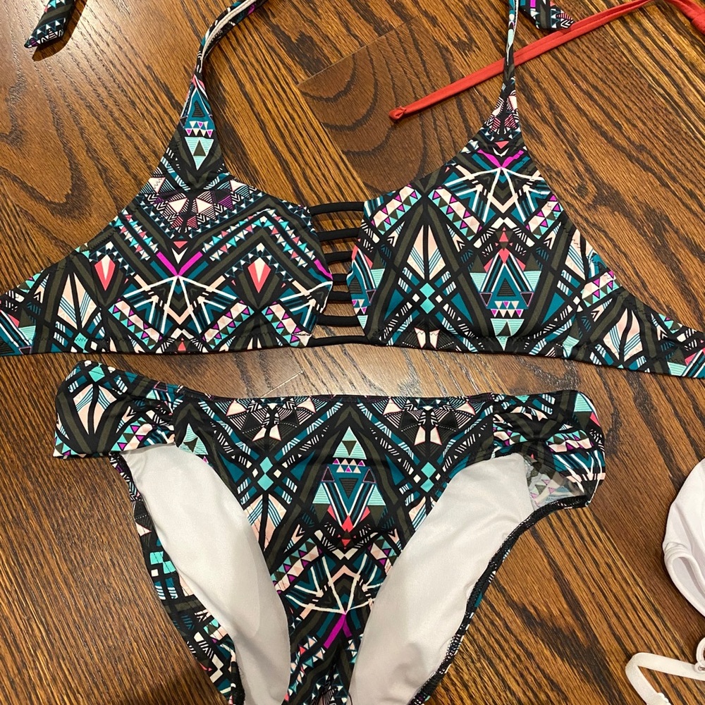 VS pink bikini set